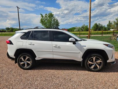 Used 2021 Toyota RAV4 SE w/ Weather & Moonroof Package