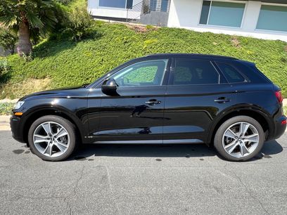 Used 2019 Audi Q5 2.0T Premium Plus w/ Premium Plus Package