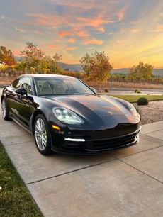 Used 2018 Porsche Panamera 4