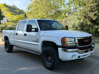 Used 2006 GMC Sierra 2500 SLT w/ Heavy-Duty Power Package