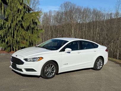Used 2017 Ford Fusion SE