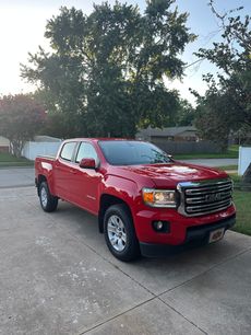 Used 2018 GMC Canyon SLE