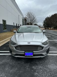 Used 2019 Ford Fusion SE