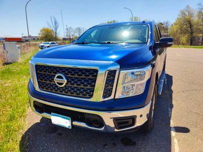 Used 2018 Nissan Titan SV w/ SV Convenience Package