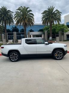 Used 2022 Rivian R1T Launch Edition