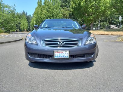 Used 2009 INFINITI G37 x Coupe w/ Premium Pkg