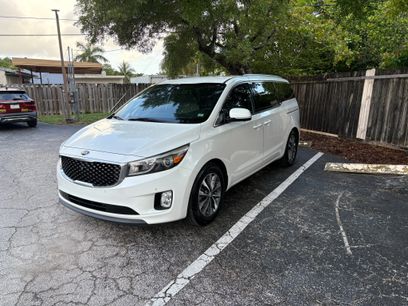 Used 2018 Kia Sedona SX