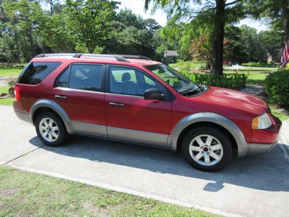 Used 2006 Ford Freestyle SE
