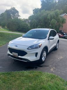 Used 2020 Ford Escape SE