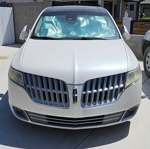 Used 2010 Lincoln MKT AWD