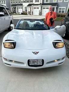 Used 1998 Chevrolet Corvette Convertible w/ Performance Handling Pkg