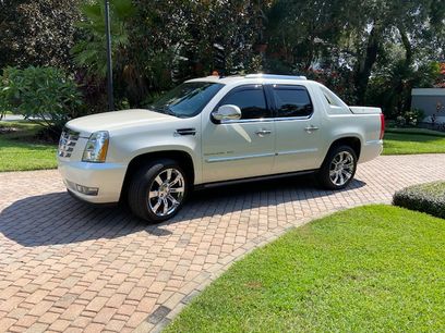 Used 2013 Cadillac Escalade EXT Premium