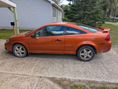 Used 2007 Pontiac G5 w/ Preferred Package