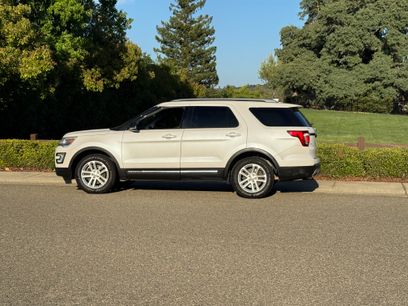 Used 2016 Ford Explorer XLT w/ Equipment Group 202A