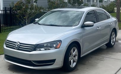 Used 2013 Volkswagen Passat 2.5 SE