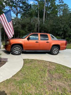 Used 2007 Chevrolet Avalanche LS