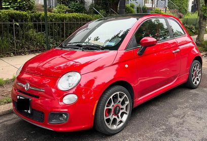 Used 2012 FIAT 500 Sport w/ Safety & Convenience Pkg