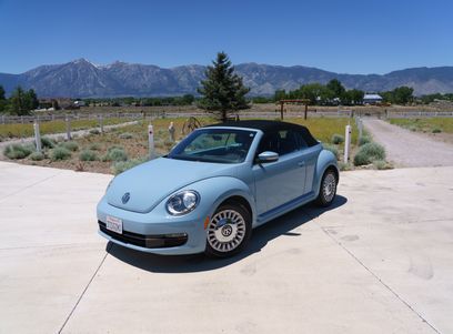 Used 2013 Volkswagen Beetle 2.5