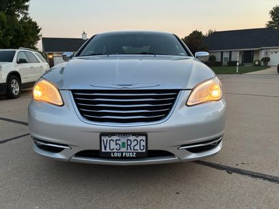Used 2011 Chrysler 200 Limited
