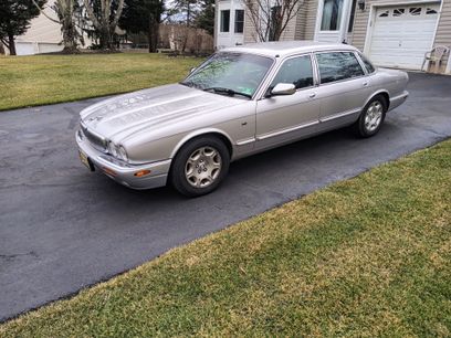 Used 2002 Jaguar XJ8 L