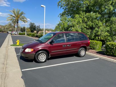 Used 2002 Chrysler Voyager