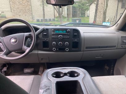 Used 2009 Chevrolet Silverado 1500 W/T w/ LS Package
