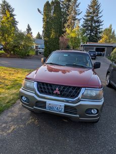 Used 2000 Mitsubishi Montero Sport XLS