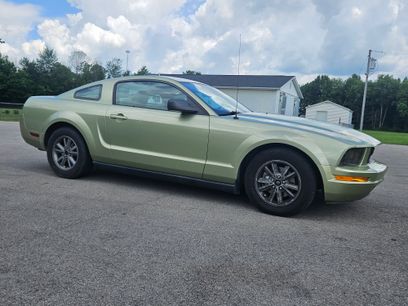 Used 2005 Ford Mustang Premium