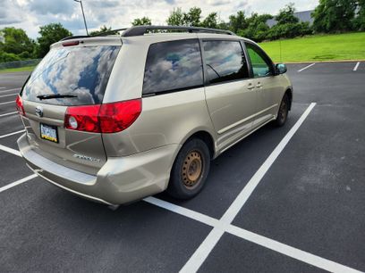 Used 2006 Toyota Sienna LE