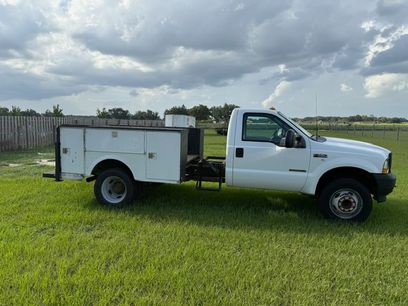 Used 2002 Ford F550 2WD Regular Cab Super Duty