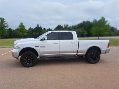 Used 2014 RAM 1500 Laramie w/ Convenience Group