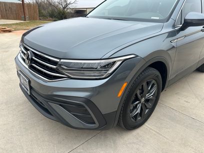 Used 2023 Volkswagen Tiguan SE