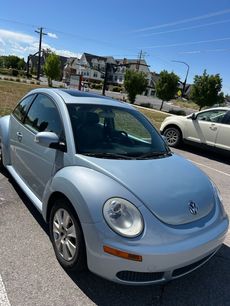 Used 2009 Volkswagen Beetle S
