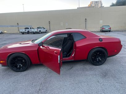 Used 2013 Dodge Challenger SXT