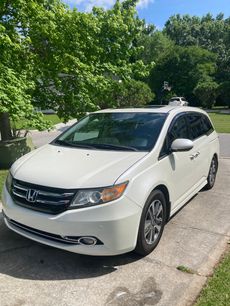 Used 2016 Honda Odyssey Touring