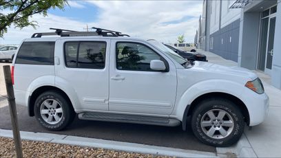 Used 2012 Nissan Pathfinder SV