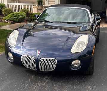 Used 2006 Pontiac Solstice Convertible w/ Premium Package