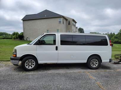 Used 2009 Chevrolet Express 1500 w/ LT Preferred Equipment Group
