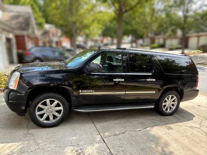 Used 2009 GMC Yukon XL Denali