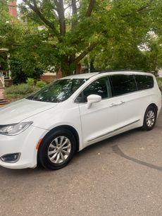 Used 2017 Chrysler Pacifica Touring-L
