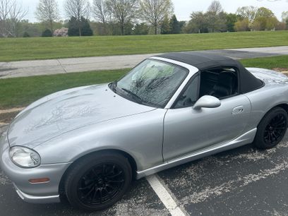 Used 1999 MAZDA MX-5 Miata