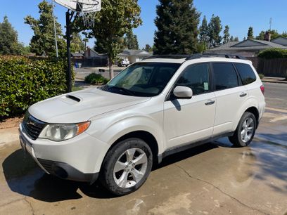 Used 2009 Subaru Forester 2.5XT w/ Popular Equipment Group 4A