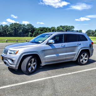 Used 2016 Jeep Grand Cherokee Overland w/ Advanced Technology Group