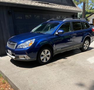 Used 2010 Subaru Outback 2.5i Limited w/ Popular Equipment Group 2A