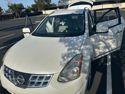 Used 2011 Nissan Rogue SV