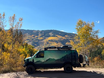 Used 2000 Ford E-250 and Econoline 250