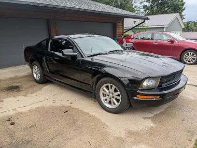 Used 2008 Ford Mustang Coupe
