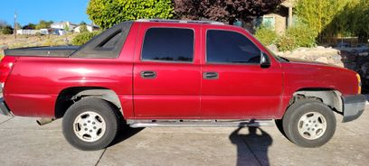 Used 2006 Chevrolet Avalanche LS w/ Avalanche South-West Package