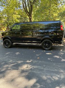Used 2017 Chevrolet Express 3500
