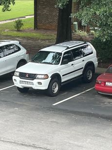 Used 2000 Mitsubishi Montero Sport LS